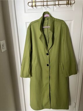 Women’s Olive Green Knee-Length Fall Coat